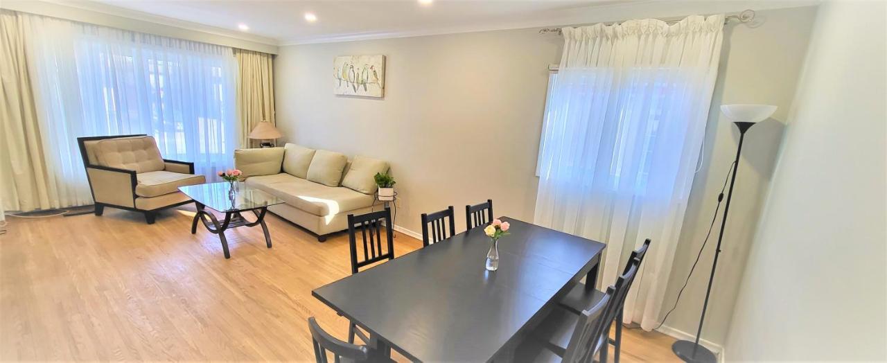 Queen Bedroom With Private Washroom Near 401, 404, Dvp, Markham, North York, Free Parking Toronto Exterior foto